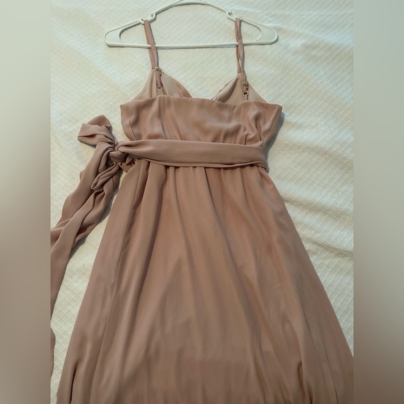 Show Me Your MuMu Wedding - Liz Maxi Bridesmaid Dress
Dusty Blush Crisp
Small - Picture 6 of 10
